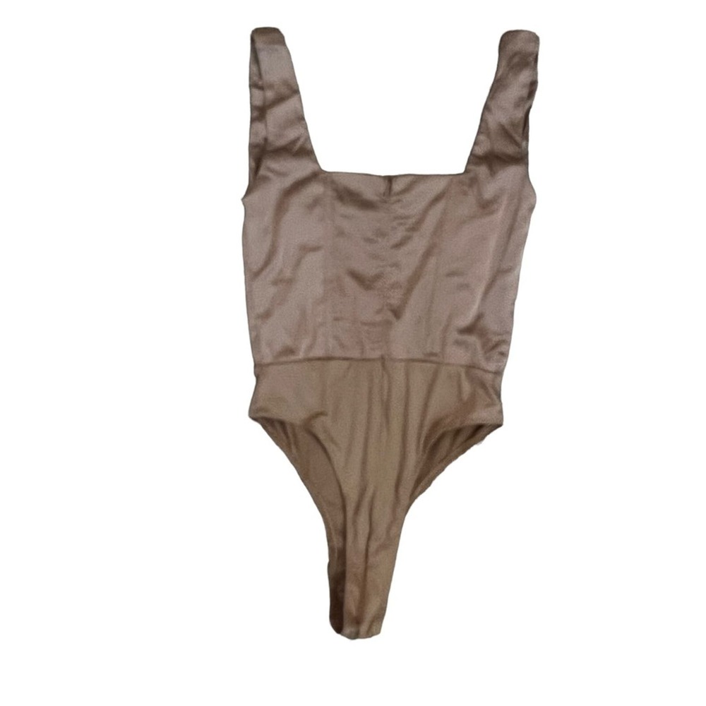 Princess Polly Nude Taupe New Bodysuit With Shirred Square Neckline Boning sz 6 - Picture 7 of 9